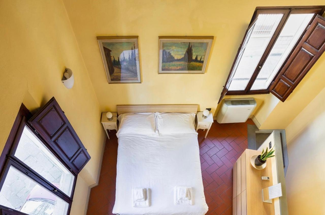 Cozy Classic Italian House Near Santa Croce, On The Lungarno Apartment Florenţa Exterior foto