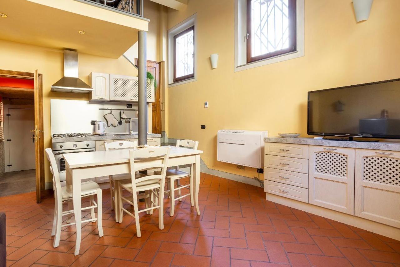 Cozy Classic Italian House Near Santa Croce, On The Lungarno Apartment Florenţa Exterior foto