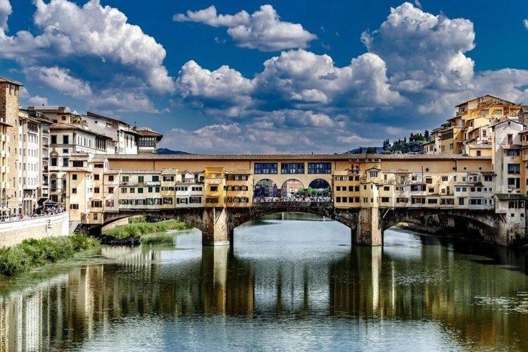 Cozy Classic Italian House Near Santa Croce, On The Lungarno Apartment Florenţa Exterior foto